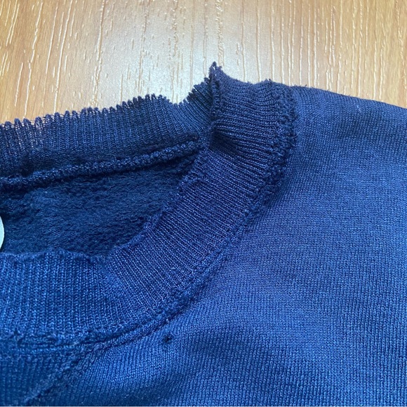 Vintage Russell Athletic Men’s Naturally Distressed Navy Crewneck Size XL - Picture 10 of 13